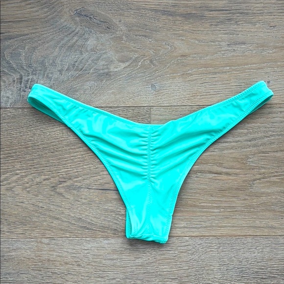 Victoria's Secret Teal Brazil Cheeky Bikini Bottom Ruched Back-S (Top Sold Sep) - Picture 4 of 10